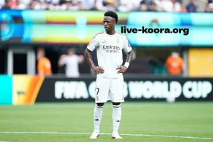 فينيسيوس يصدم ريال مدريد بطلب مفاجئ في مفاوضات التجديد