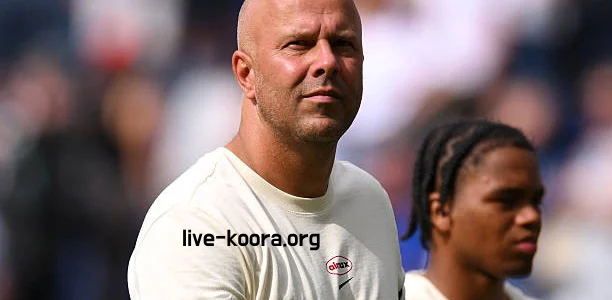 ليفربول يجهز لتعزيز فريقه بصفقات هجومية ودفاعية جديدة بعد استكمال ضم المهاجم الفرنسي هوجو إيكتيكي.